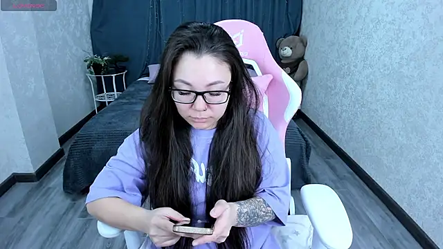 Snapshot of gentle_muse chatting on 03/14/25, 09:43 gentle muse online show from 03/14/25, 09:43