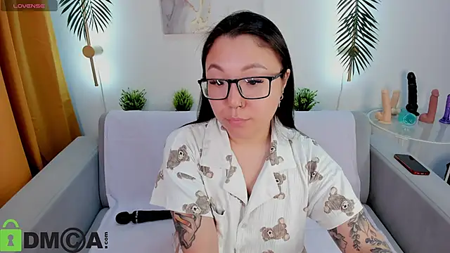 Snapshot of gentle_muse chatting on 10/08/25, 09:45 gentle muse online show from 10/08/25, 09:45