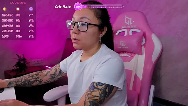 Snapshot of gentle_muse chatting on 11/14/25, 01:04 gentle muse online show from 11/14/25, 01:04