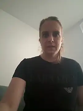 LadyChantale online show from 06/01/26, 05:20