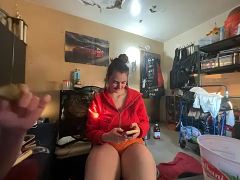 Snowbunnycake 131 online show from 06/29/26, 10:15