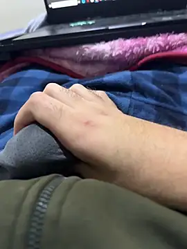 Snapshot of bigdiiiickkk chatting on 03/24/26, 09:20 bigdiiiickkk online show from 03/24/26, 09:20