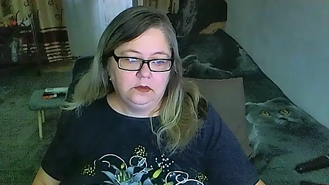 Snapshot of sex2 chatting on 04/21/26, 12:01 sex2 online show from 04/21/26, 12:01