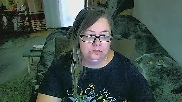 Snapshot of sex2 chatting on 05/16/26, 01:02 sex2 online show from 05/16/26, 01:02