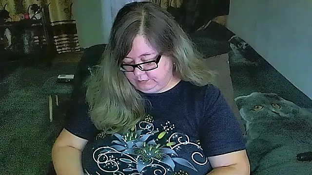 Snapshot of sex2 chatting on 05/18/26, 01:24 sex2 online show from 05/18/26, 01:24