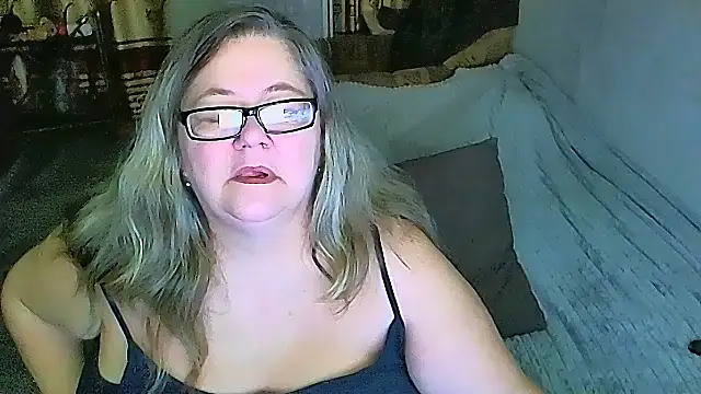 Snapshot of sex2 chatting on 05/21/26, 11:01 sex2 online show from 05/21/26, 11:01