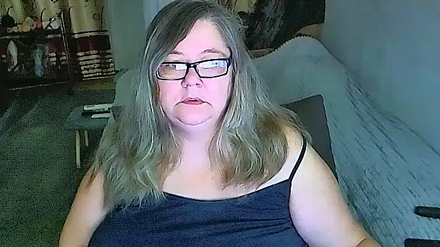Snapshot of sex2 chatting on 05/24/26, 10:37 sex2 online show from 05/24/26, 10:37