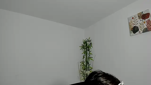 Snapshot of Giordano_Russo chatting on 03/10/25, 01:43 Giordano Russo online show from 03/10/25, 01:43