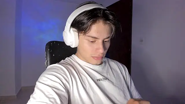 Giordano Russo online show from 09/26/25, 02:48