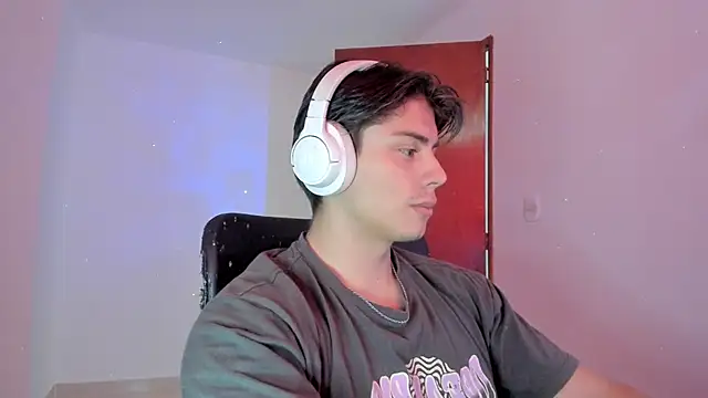 Giordano Russo online show from 09/30/25, 06:02