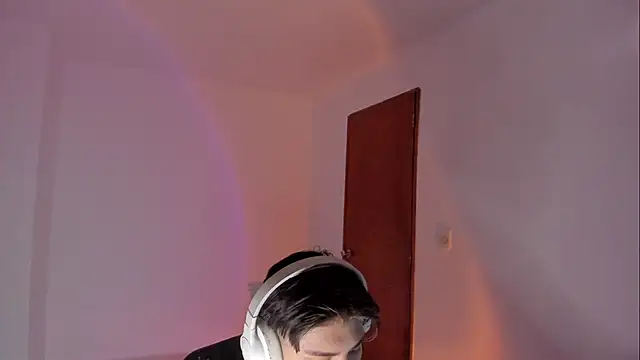 Snapshot of Giordano_Russo chatting on 01/06/26, 06:44 Giordano Russo online show from 01/06/26, 06:44