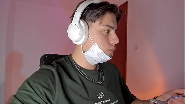 Snapshot of Giordano_Russo chatting on 01/08/26, 07:27 Giordano Russo online show from 01/08/26, 07:27