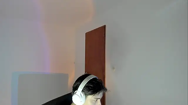 Snapshot of Giordano_Russo chatting on 02/05/26, 10:14 Giordano Russo online show from 02/05/26, 10:14