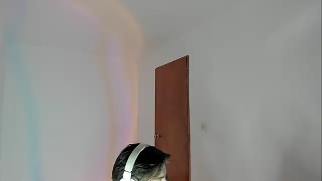 Snapshot of Giordano_Russo chatting on 02/11/26, 10:26 Giordano Russo online show from 02/11/26, 10:26