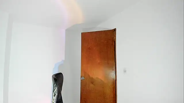 Snapshot of Giordano_Russo chatting on 02/24/26, 12:30 Giordano Russo online show from 02/24/26, 12:30