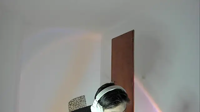 Snapshot of Giordano_Russo chatting on 03/26/26, 02:06 Giordano Russo online show from 03/26/26, 02:06