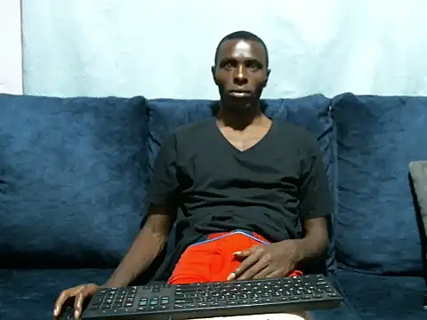 Snapshot of reezly chatting on 03/22/25, 10:59 reezly online show from 03/22/25, 10:59