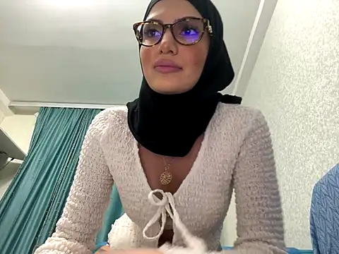 GumusGuray online show from 12/06/24, 02:02