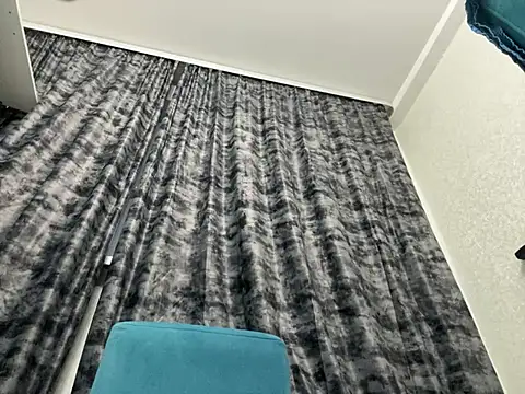 GumusGuray online show from 12/24/24, 05:05