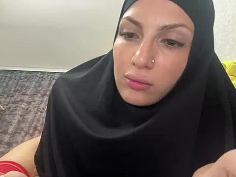 GumusGuray online show from 02/10/25, 12:29