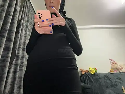 GumusGuray online show from 03/13/25, 02:27