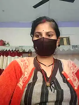 Snapshot of maahi-satva chatting on 11/22/25, 10:14 maahi-satva online show from 11/22/25, 10:14
