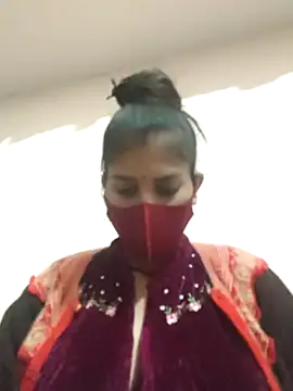Snapshot of maahi-satva chatting on 12/15/25, 01:54 maahi-satva online show from 12/15/25, 01:54