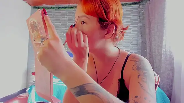 Ginger Sweetty online show from 12/16/25, 08:58