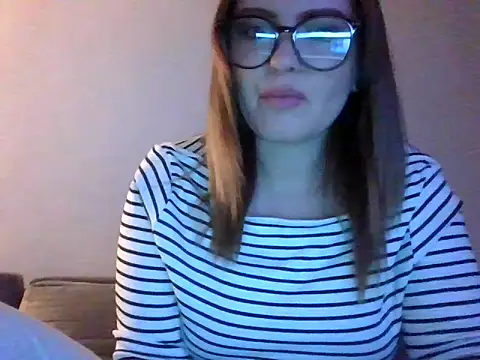 Snapshot of Sexclusive25 chatting on 09/14/25, 07:24 Sexclusive25 online show from 09/14/25, 07:24