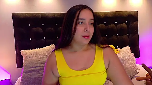 ValenScott1 online show from 12/31/24, 01:19