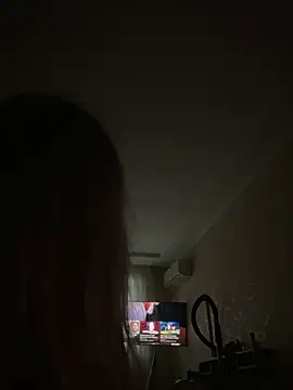 CassandraGood online show from 12/12/24, 07:41