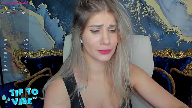 CassandraGood online show from 12/13/24, 11:28