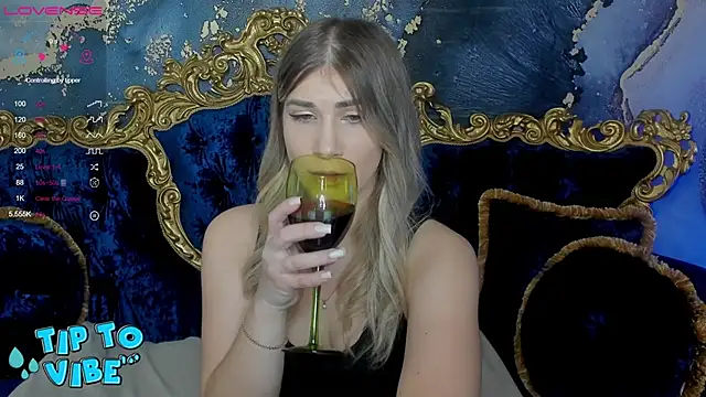 CassandraGood online show from 01/03/25, 10:19