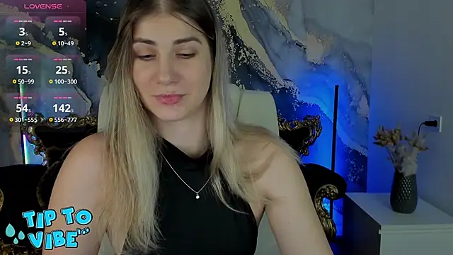 CassandraGood online show from 02/12/25, 10:56