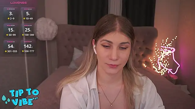 CassandraGood online show from 03/04/25, 10:57