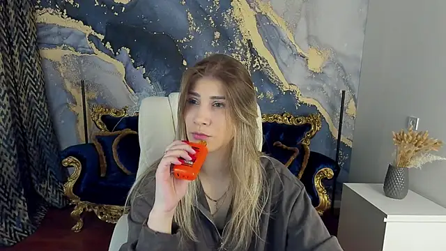 CassandraGood online show from 03/13/25, 09:37