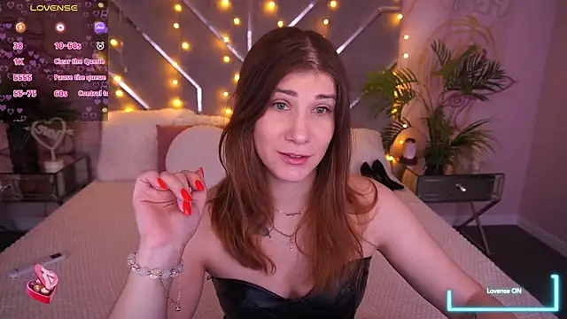 Snapshot of CassandraGood chatting on 02/26/26, 07:51 CassandraGood online show from 02/26/26, 07:51