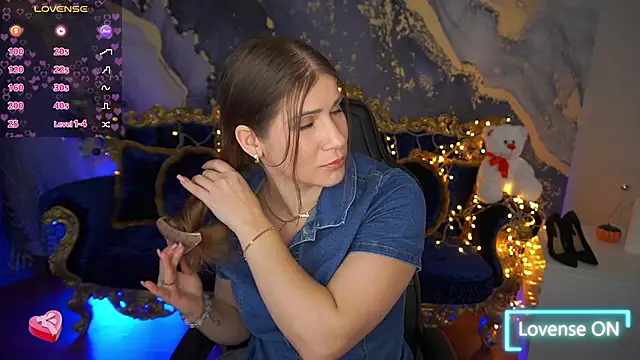 Snapshot of CassandraGood chatting on 03/21/26, 08:19 CassandraGood online show from 03/21/26, 08:19