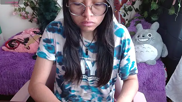 MidoriQuiinn online show from 12/10/24, 01:44