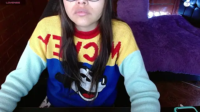 Snapshot of MidoriQuiinn chatting on 03/05/26, 02:57 MidoriQuiinn online show from 03/05/26, 02:57