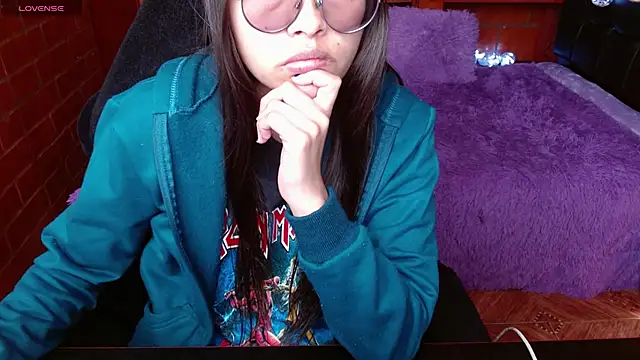 MidoriQuiinn online show from 06/10/26, 07:35
