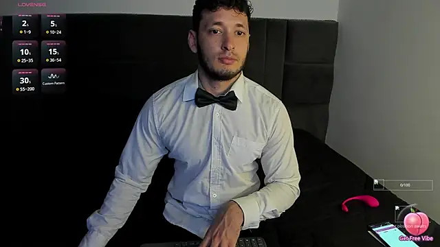 alejandro  2 online show from 10/18/25, 03:24