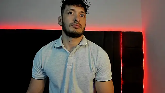 Snapshot of alejandro__2 chatting on 02/10/26, 01:59 alejandro 2 online show from 02/10/26, 01:59