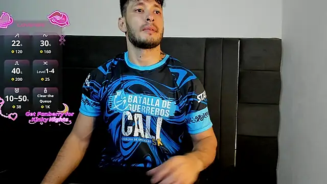 Snapshot of alejandro__2 chatting on 04/06/26, 07:15 alejandro 2 online show from 04/06/26, 07:15