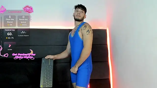 Snapshot of alejandro__2 chatting on 04/10/26, 04:55 alejandro 2 online show from 04/10/26, 04:55