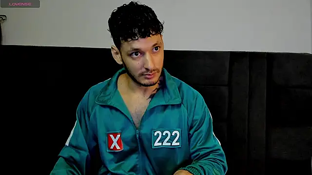 alejandro  2 online show from 05/06/26, 04:12