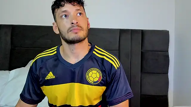 alejandro  2 online show from 06/16/26, 02:52