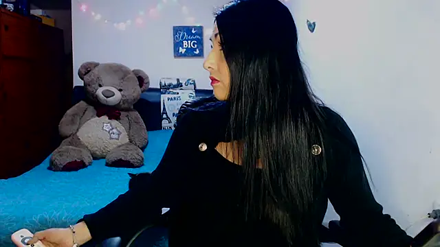 sahtlove1 online show from 11/19/25, 11:49