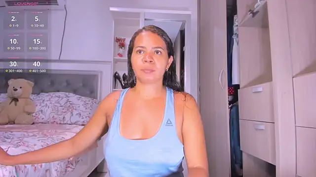 sharonDulce online show from 02/17/25, 01:04