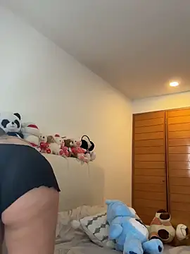 Snapshot of oriana_zoeee chatting on 02/04/26, 08:14 oriana zoeee online show from 02/04/26, 08:14